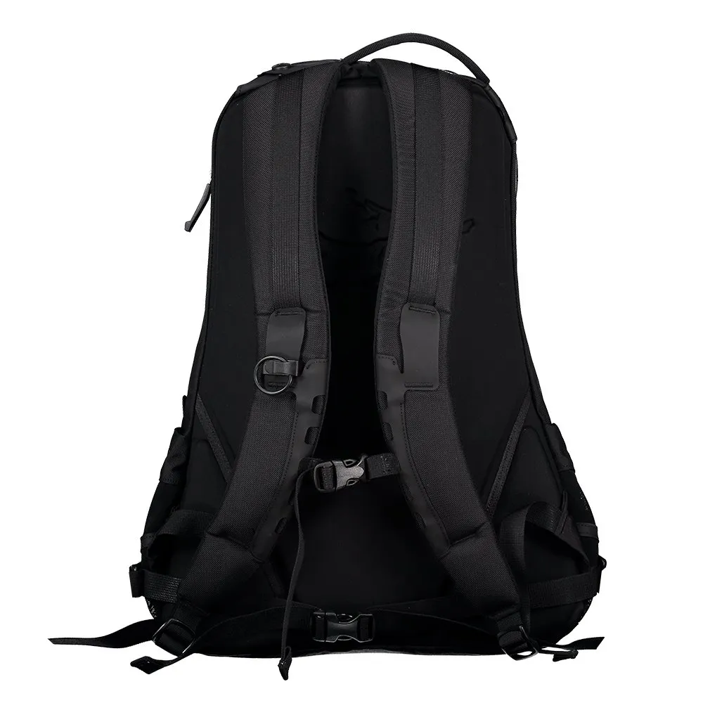 arcteryx arro 16