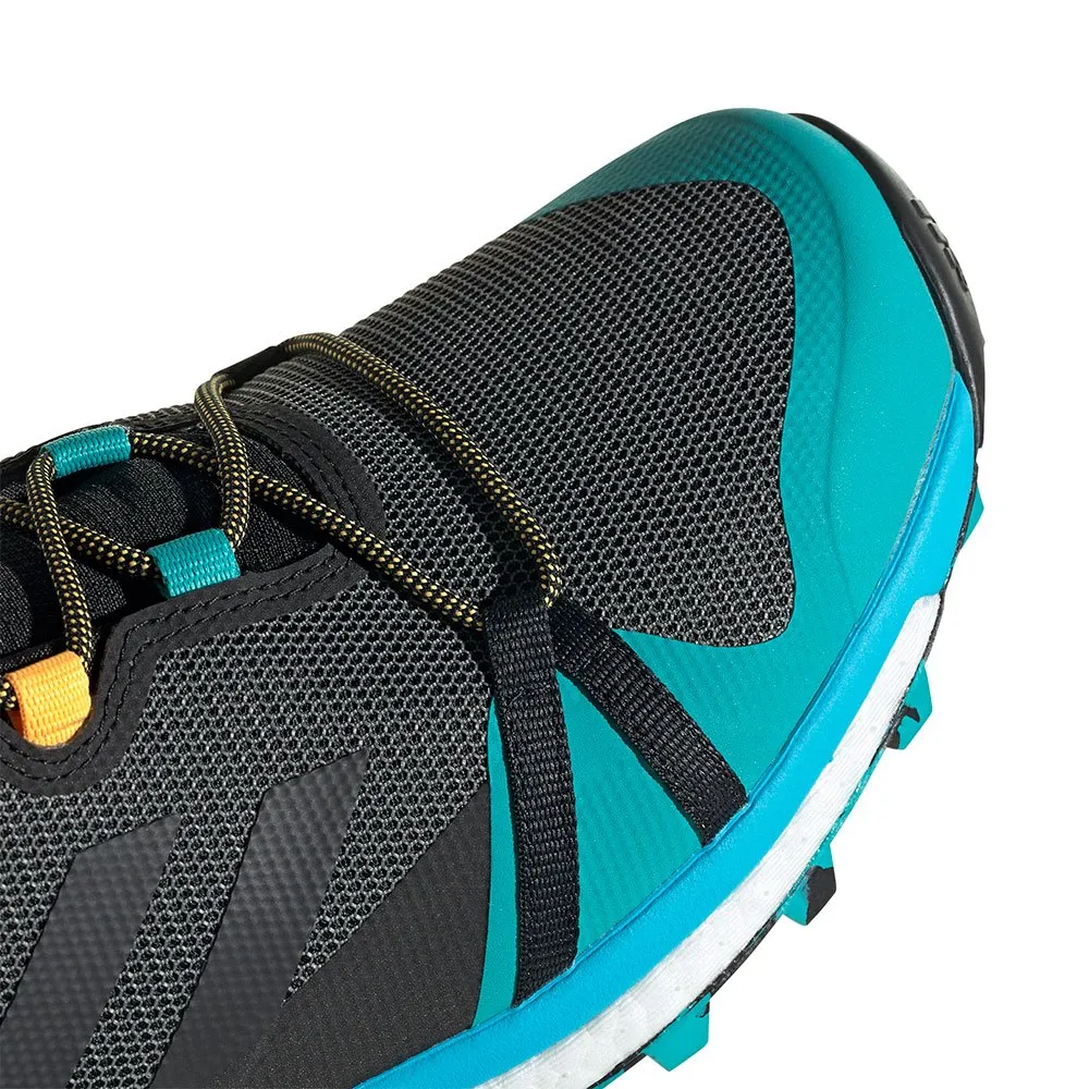 adidas skychaser gtx review