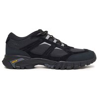 oakley-sierra-terrain-trail-running-shoes
